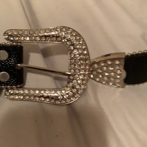 Brand New Rhinestone Belt. - Picture 3 of 5